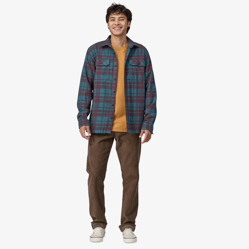 Patagonia Men's Long-Sleeved Organic Cotton Midweight Fjord Flannel Shirt - Belay Blue