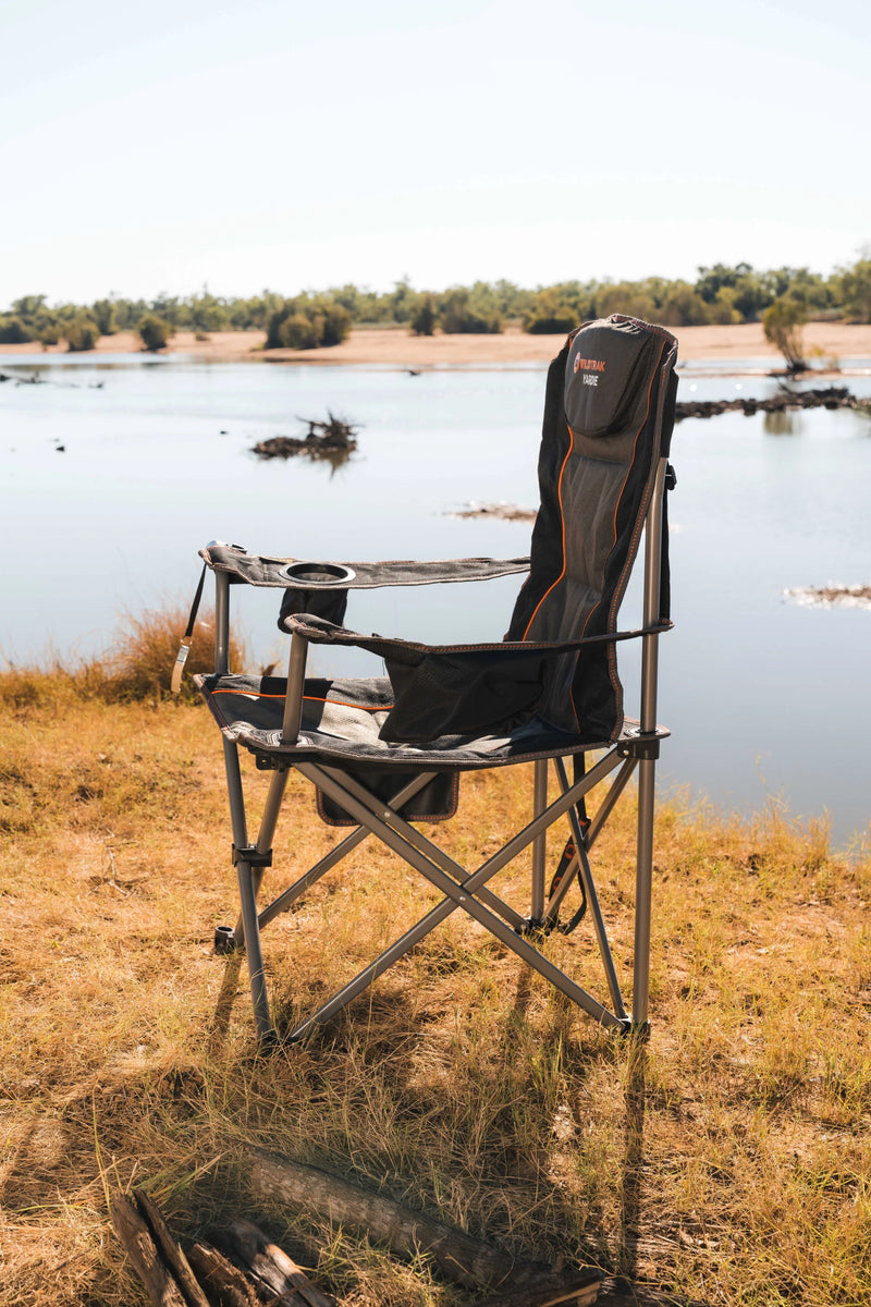 Wildtrak Deluxe Yardie Foldable Arm Chair with Shoulder Strap