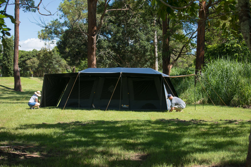 OZtrail Fast Frame BlockOut Lumos 10P Tent (10 Person)