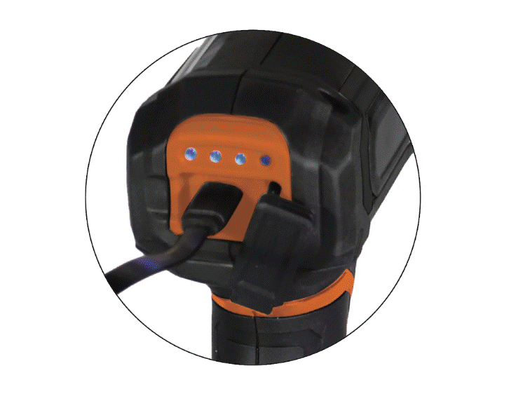 Wildtrak Crochunter 1400L Rechargeable Spotlight