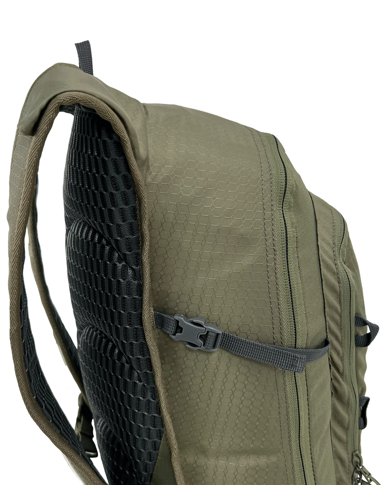 BlackWolf Tomaree 12L Backpack - Moss Green