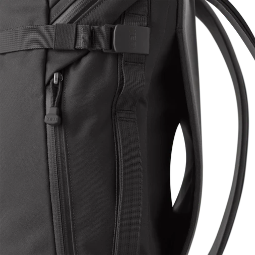 Yeti Crossroads 22L Backpack (Variety of Colours Available)