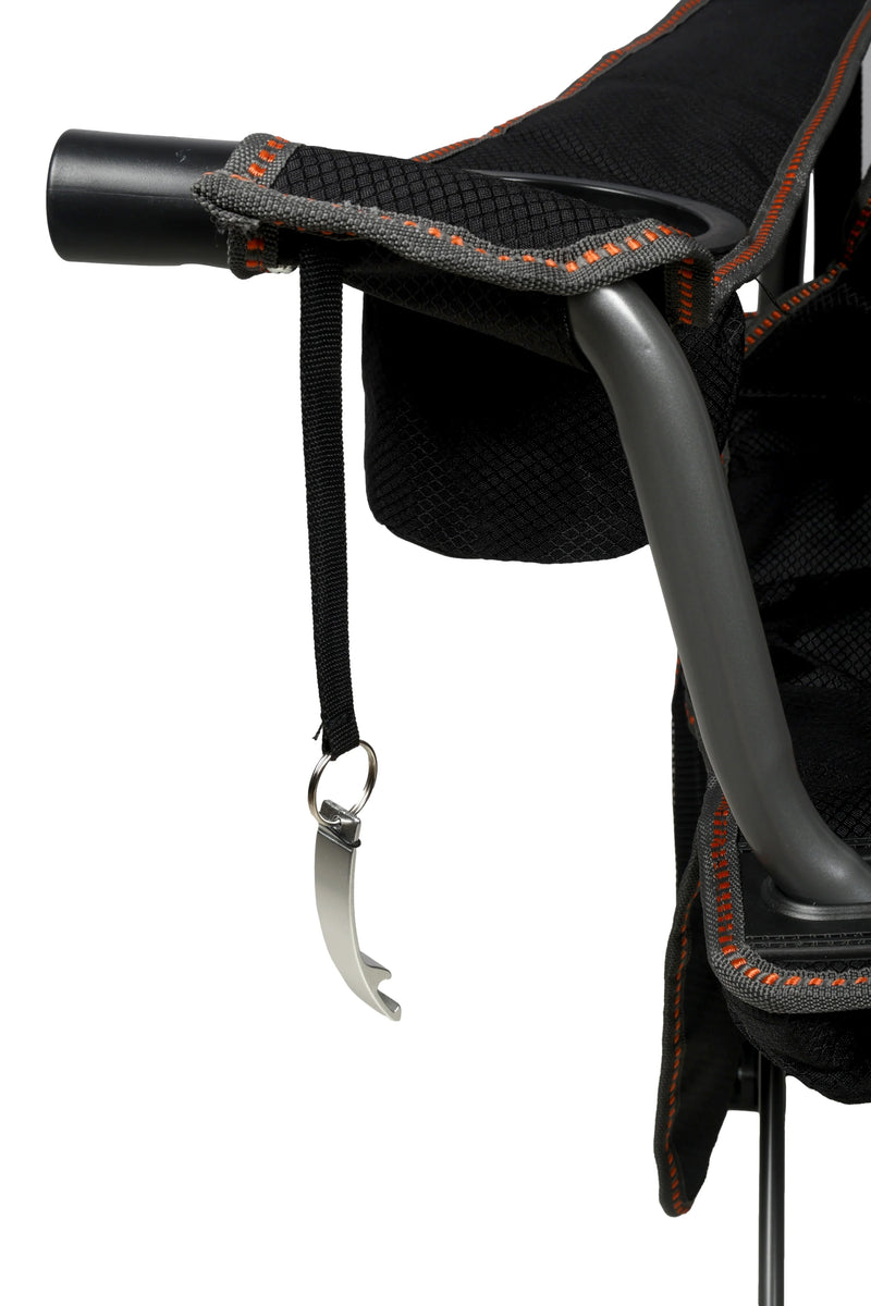 Wildtrak Deluxe Yardie Foldable Arm Chair with Shoulder Strap