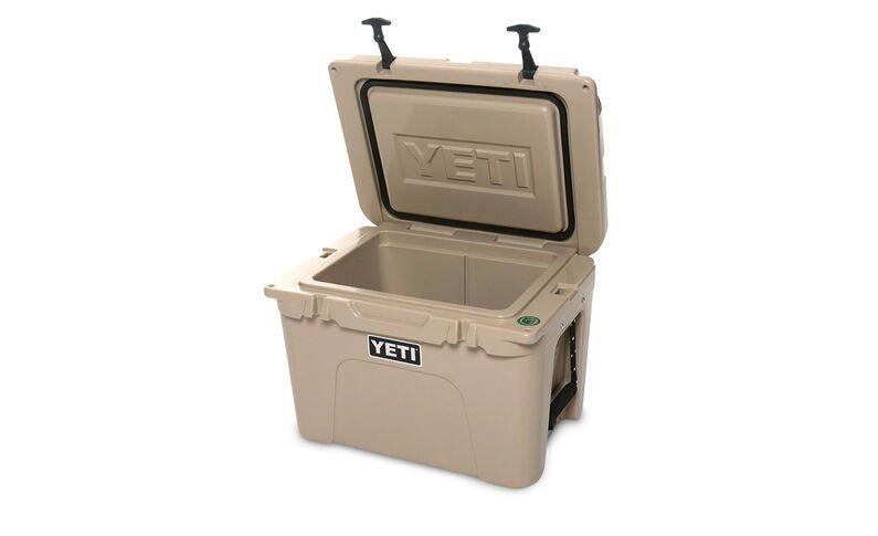 Yeti Tundra 35 Hard Cooler - Tan